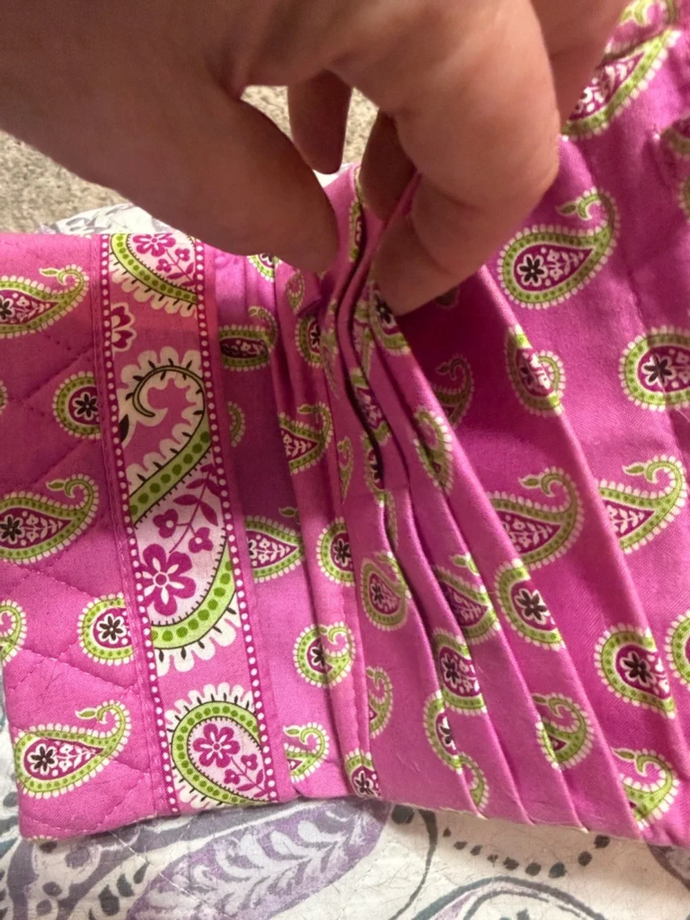 Rare Vera Bradley Bermuda Pink Quilted Tri-Fold Wallet with Paisley Lime Accents - Picture 12 of 15